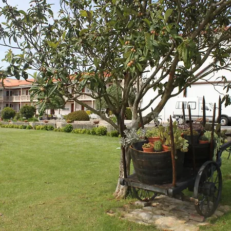 Cabicastro Tres Estrellas Superior Lejlighedshotel Portonovo