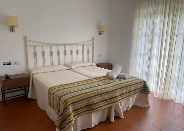 Cabicastro Tres Estrellas Superior Hotel apartamentowy