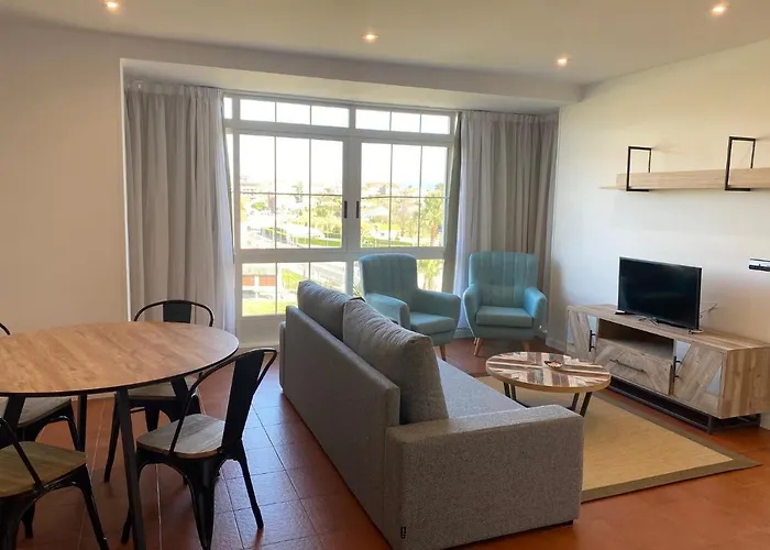 Cabicastro Tres Estrellas Superior 3* 波多诺伏