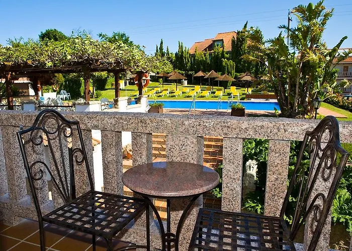 Cabicastro Tres Estrellas Superior 公寓式酒店 波多诺伏