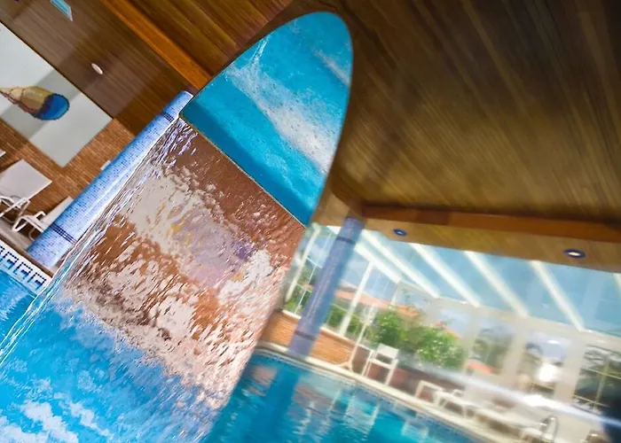 Cabicastro Tres Estrellas Superior Hotel apartamentowy 3*