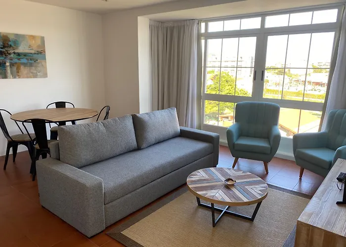 Cabicastro Tres Estrellas Superior 波多诺伏